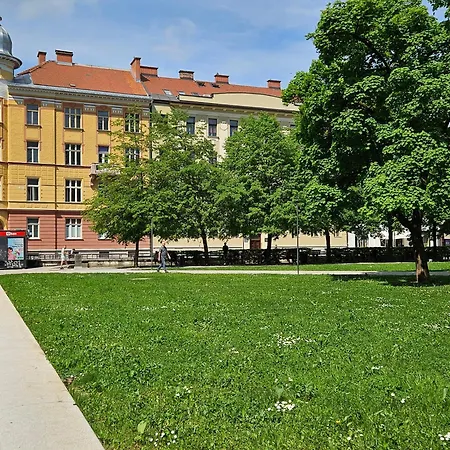 Apartament Gea Tour As