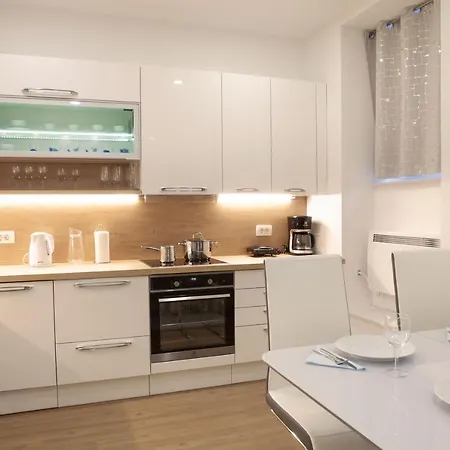 Gea Tour As * Λιουμπλιάνα